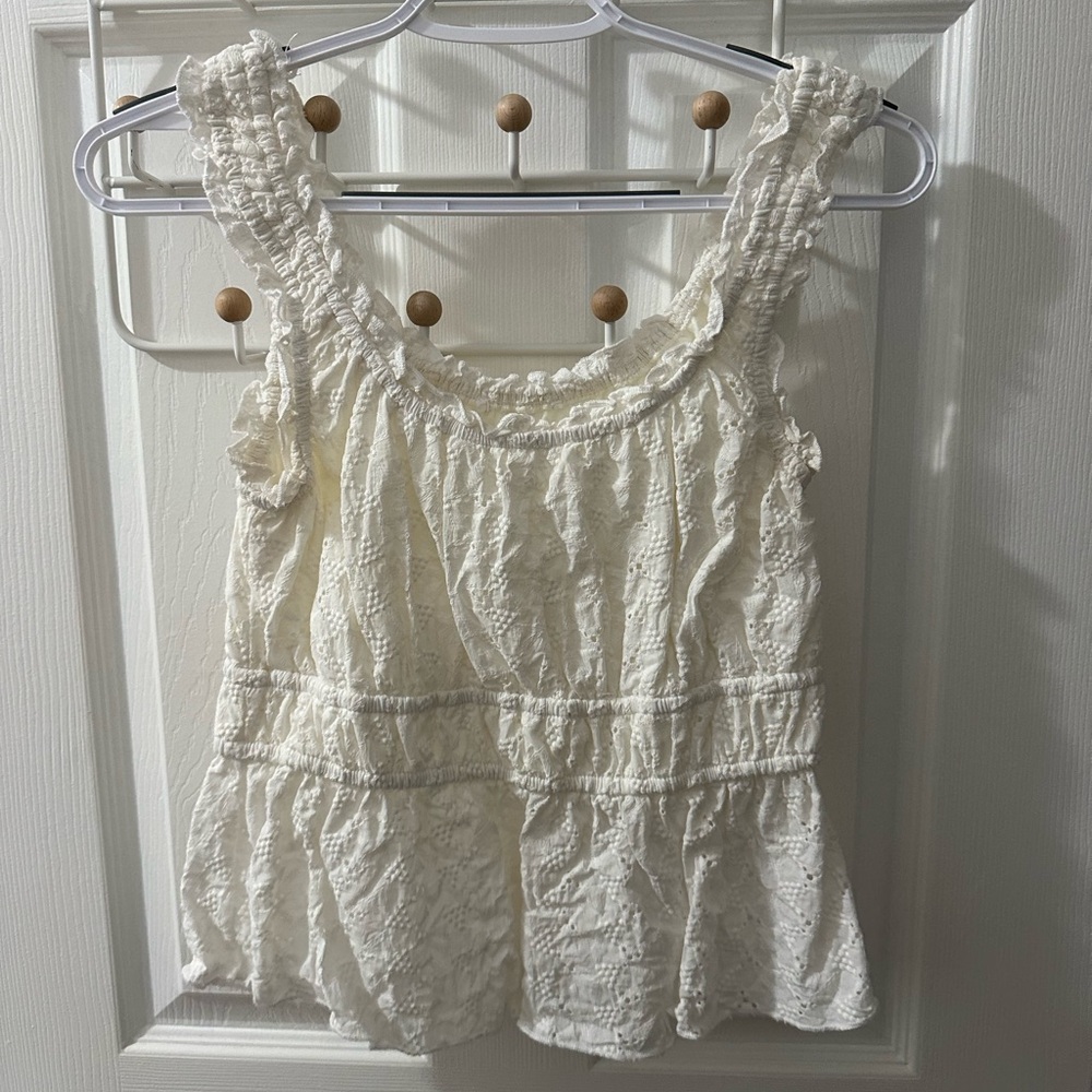 Eyelet tank top